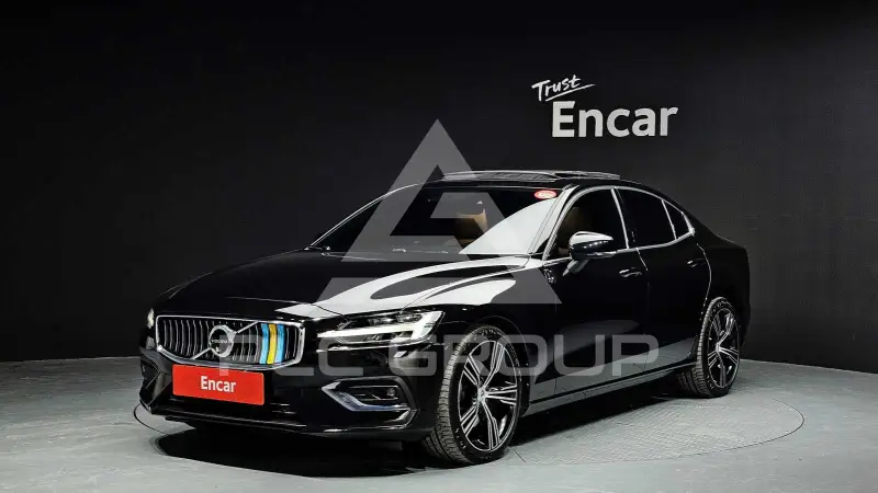 2022 Volvo S60