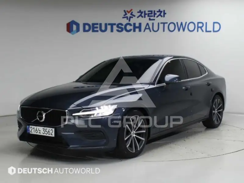 2022 Volvo S60