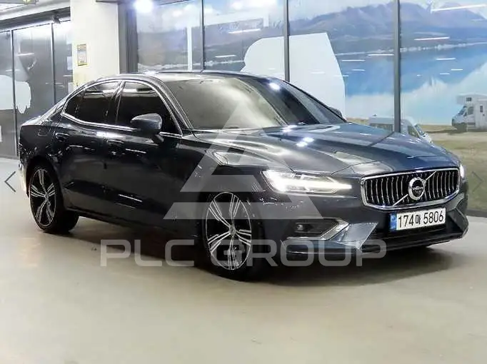 2022 Volvo S60