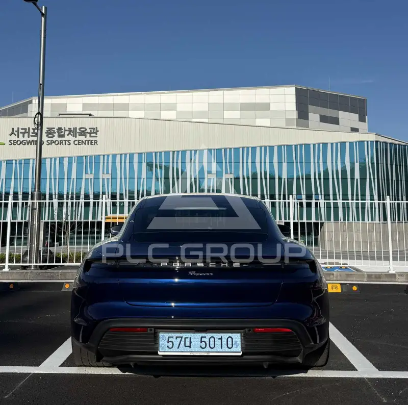 2022 Porsche Taycan