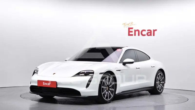 2022 Porsche Taycan