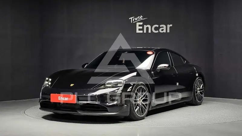 2022 Porsche Taycan
