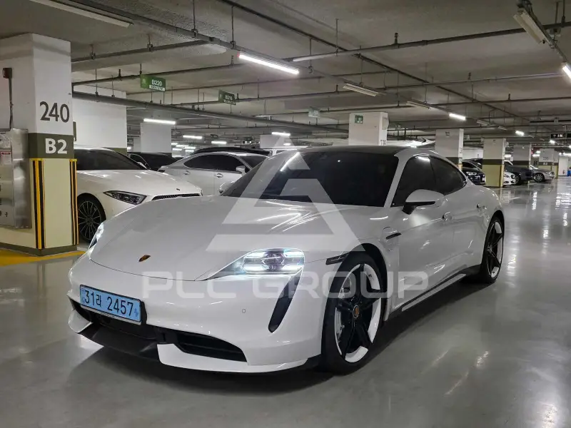 2022 Porsche Taycan