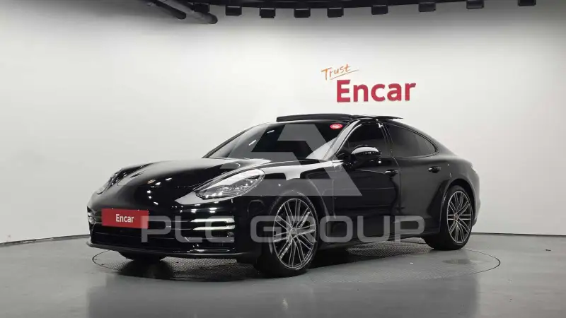 2022 Porsche Panamera