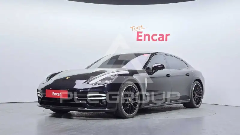 2022 Porsche Panamera