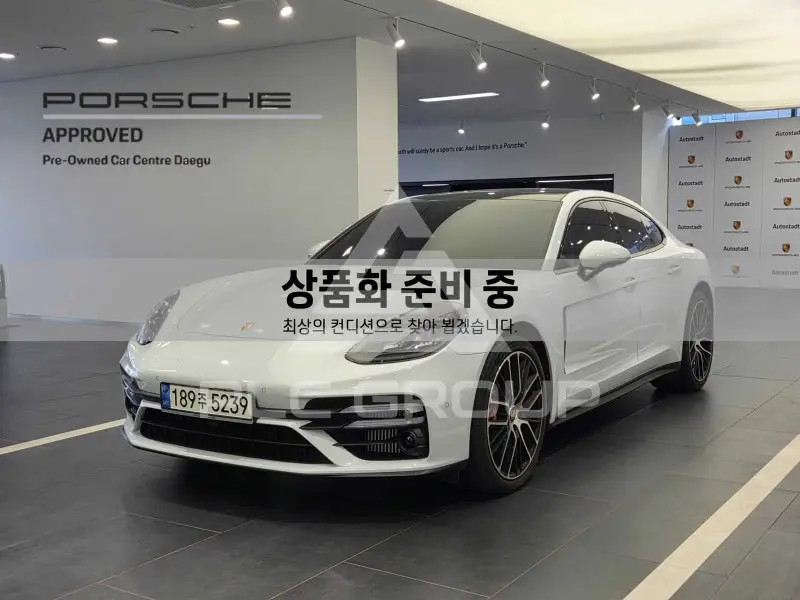 2022 Porsche Panamera