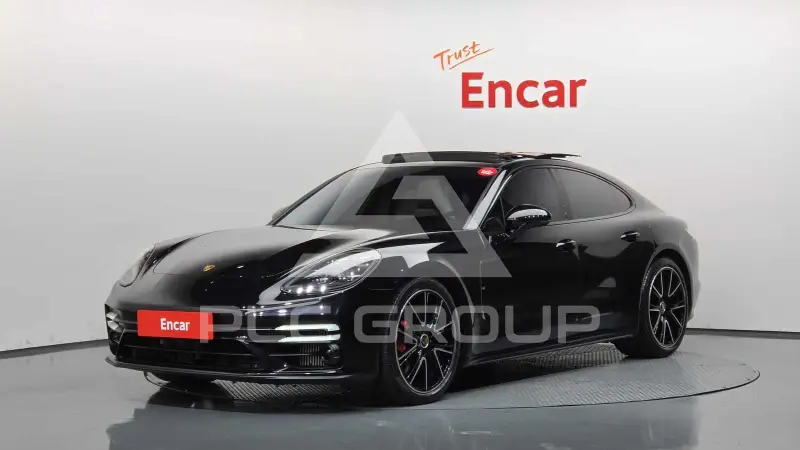 2022 Porsche Panamera