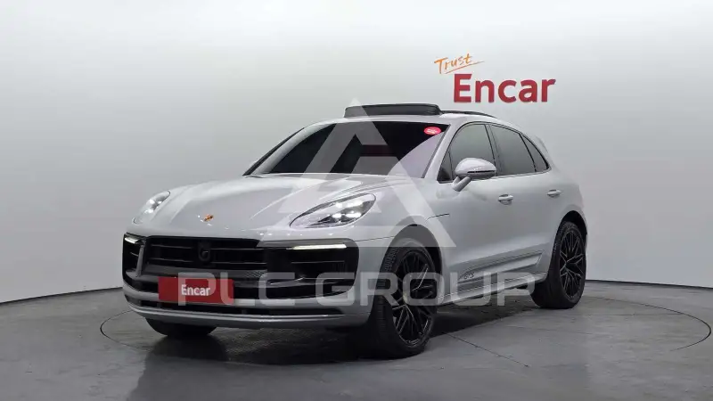 2022 Porsche Macan