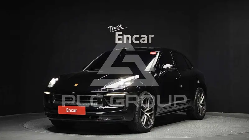 2022 Porsche Macan