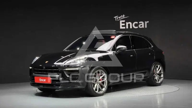 2022 Porsche Macan