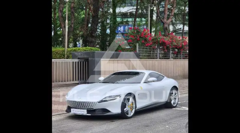 2022 Ferrari Roma