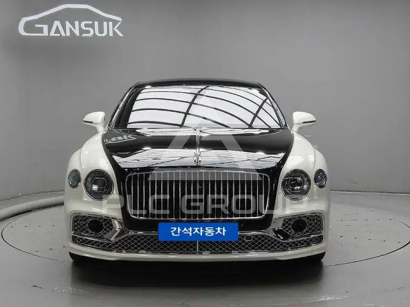 2022 Bentley Flying