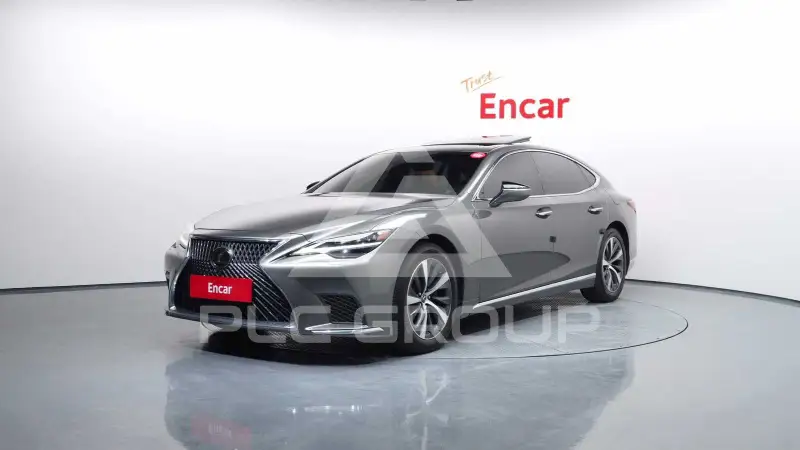 2022 Lexus LS