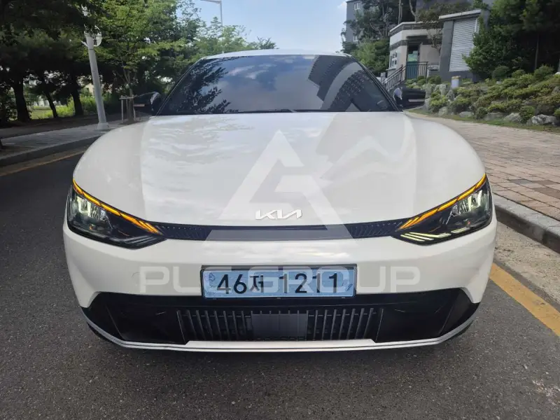 2022 KIA EV