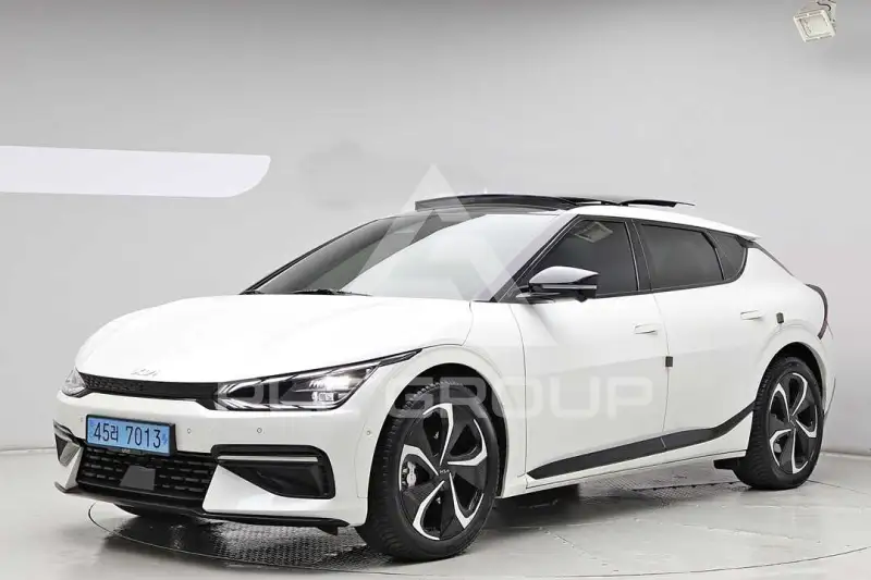 2022 KIA EV