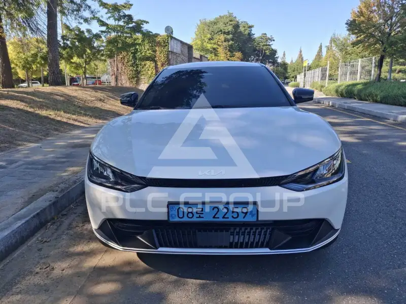 2022 KIA EV