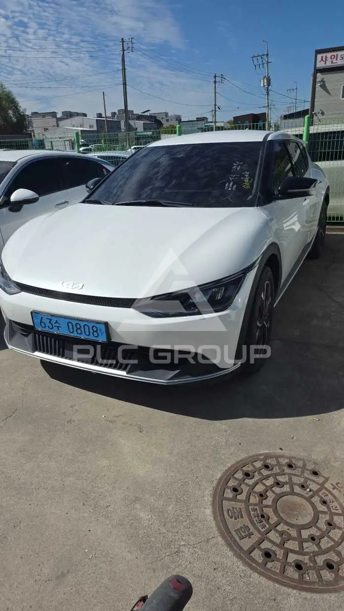 2022 KIA EV