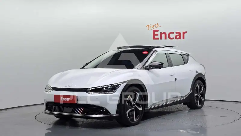 2022 KIA EV