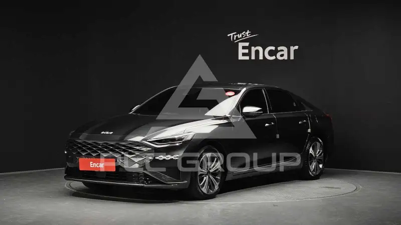 2022 KIA K8