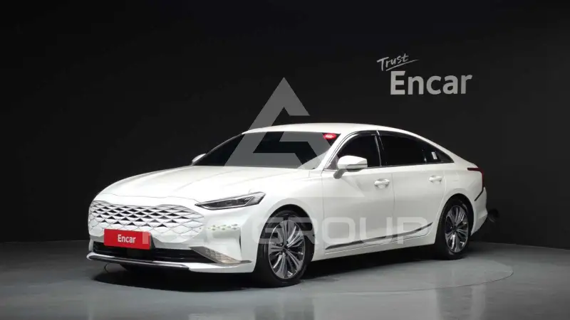 2022 KIA K8