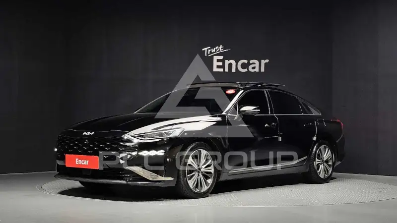 2022 KIA K8
