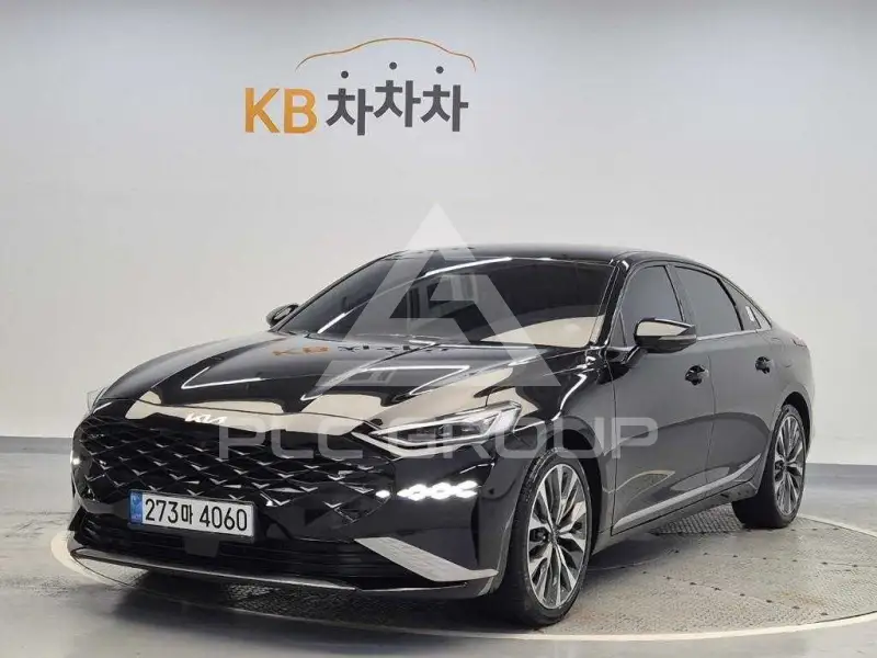 2022 KIA K8