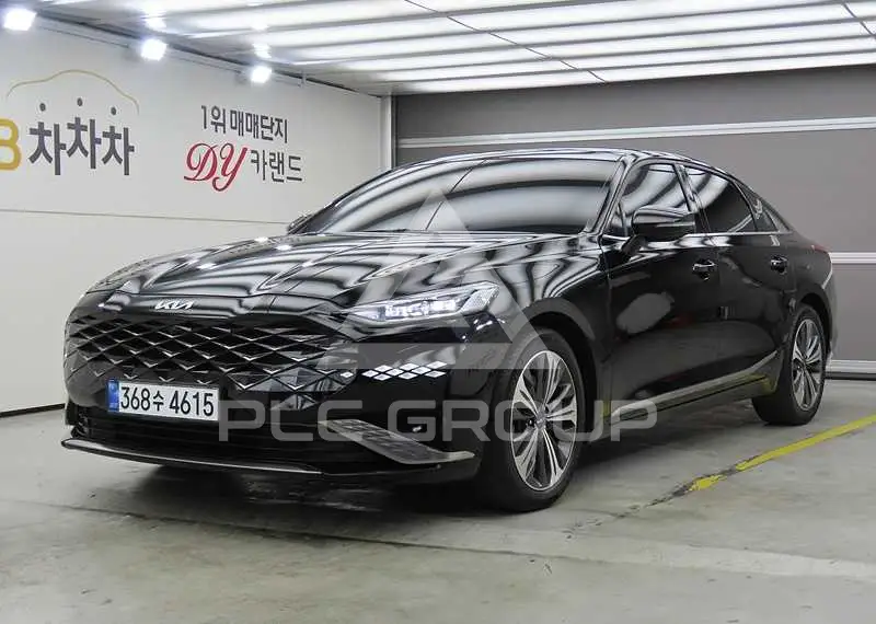 2022 KIA K8