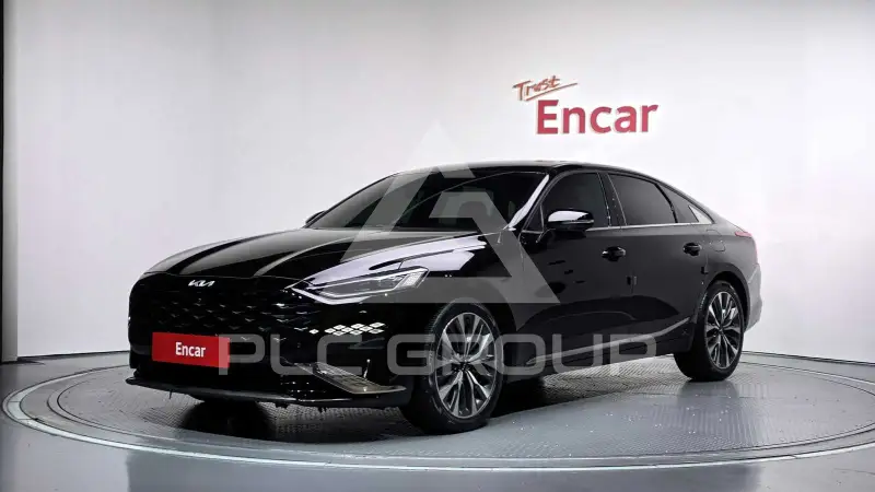 2022 KIA K8