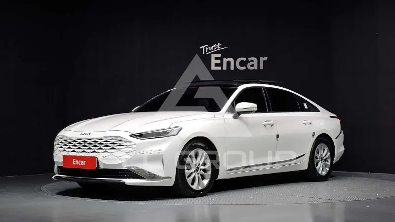 2022 KIA K8