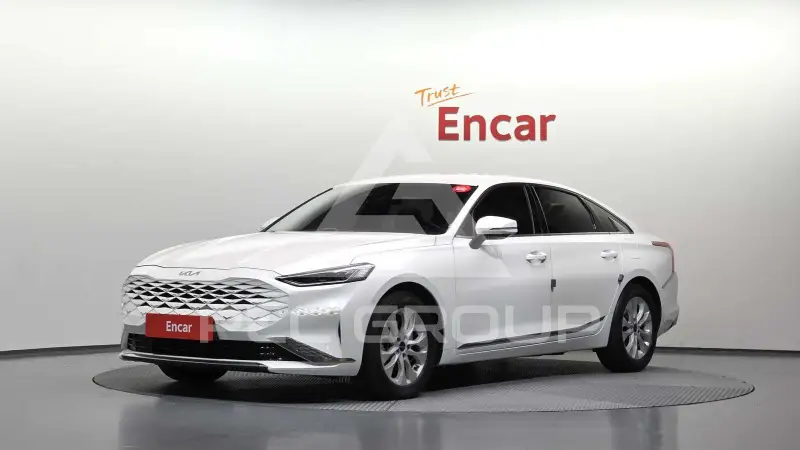 2022 KIA K8
