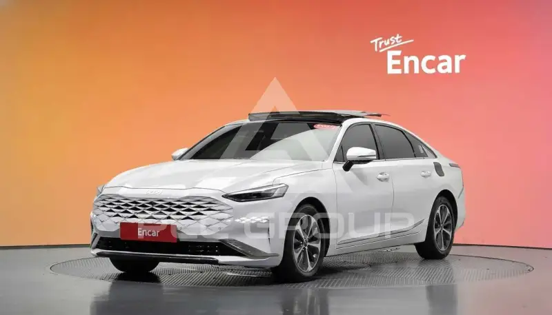 2022 KIA K8