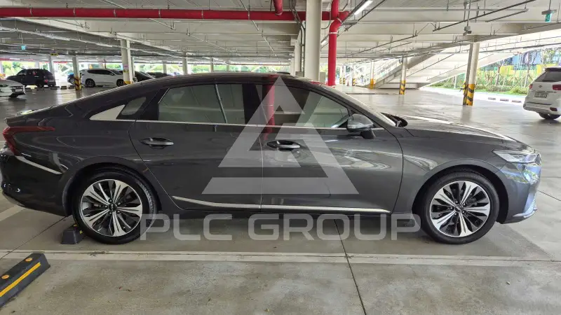 2022 KIA K8