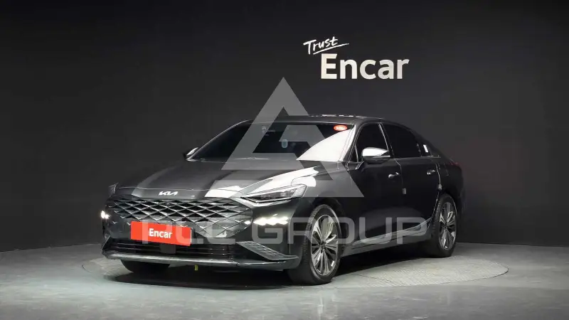 2022 KIA K8