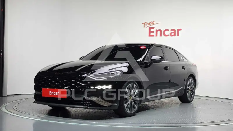 2022 KIA K8