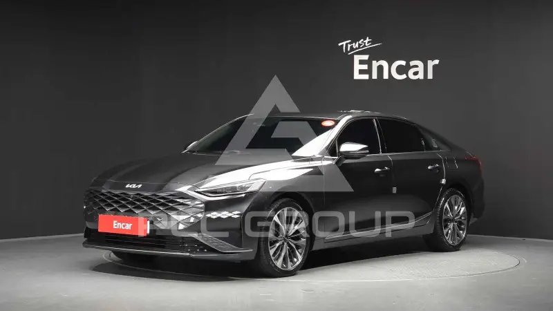 2022 KIA K8