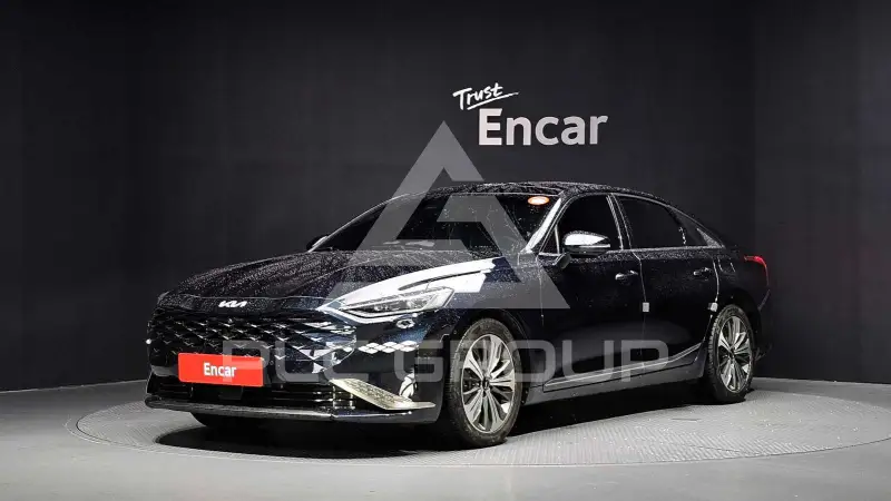 2022 KIA K8