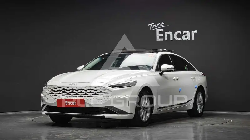 2022 KIA K8