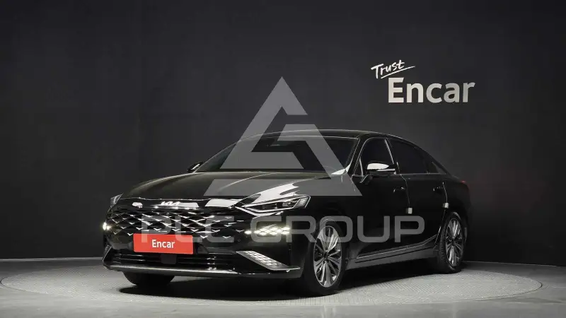 2022 KIA K8