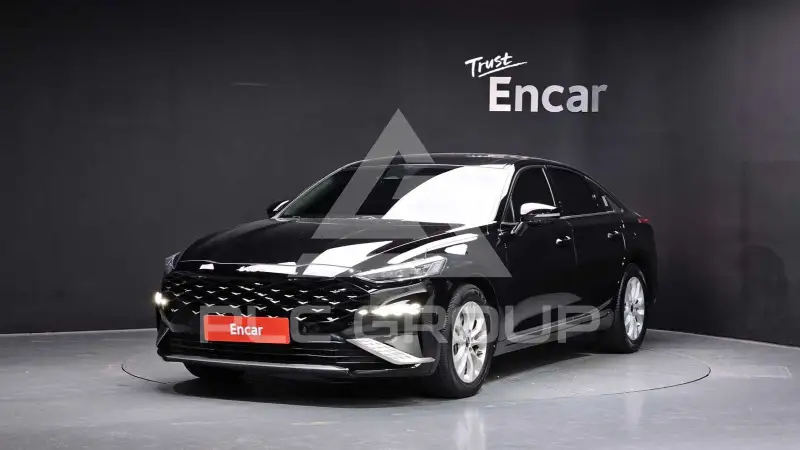 2022 KIA K8