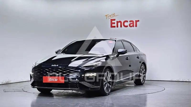 2022 KIA K8