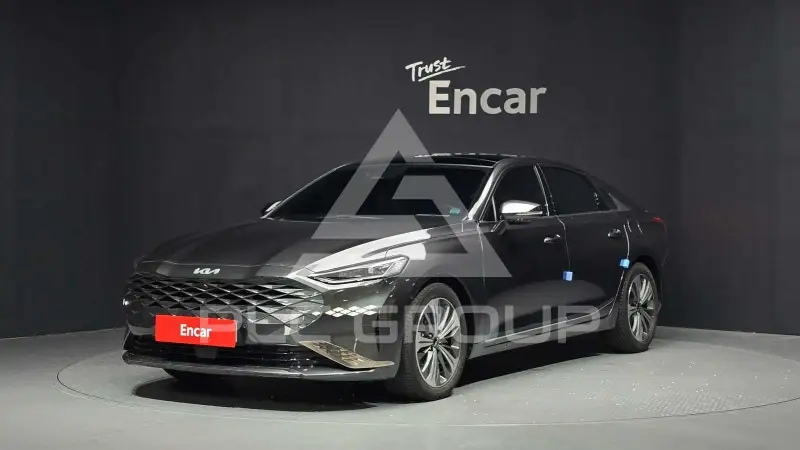 2022 KIA K8