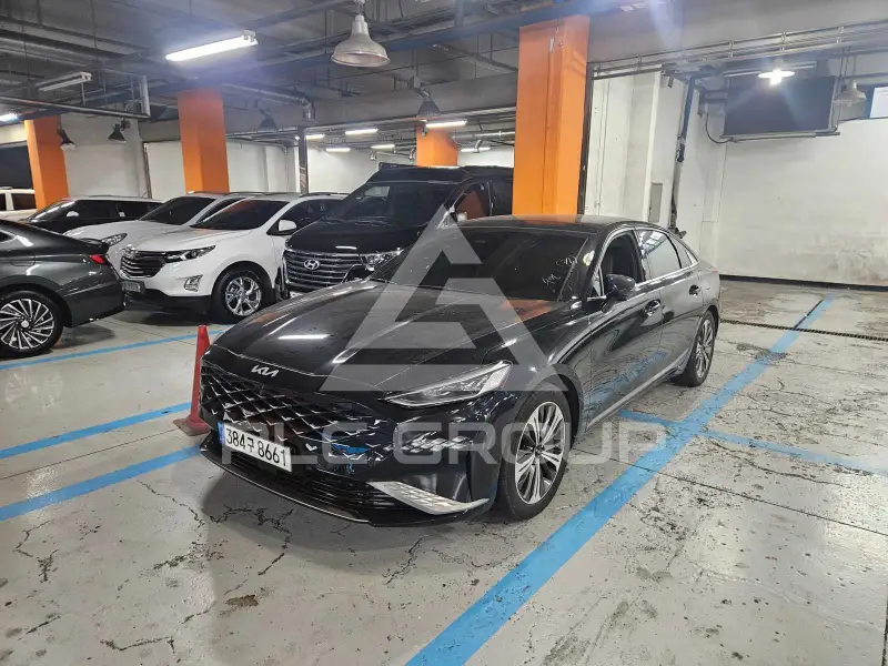 2022 KIA K8