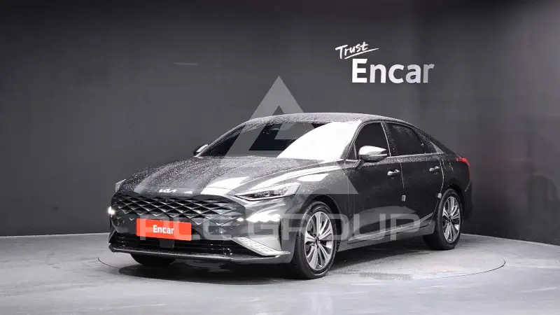 2022 KIA K8