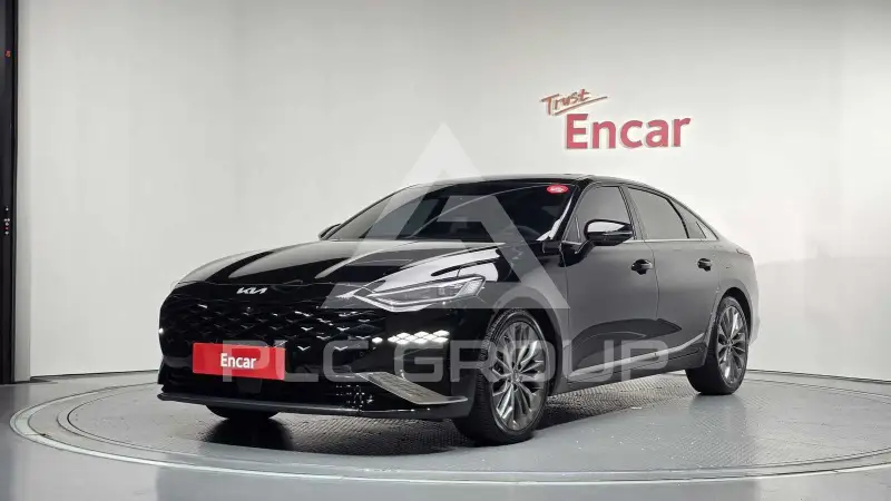 2022 KIA K8
