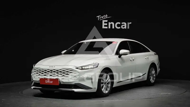 2022 KIA K8