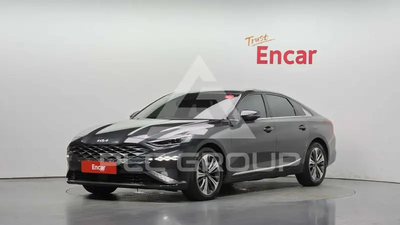 2022 KIA K8