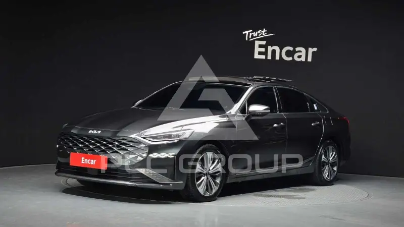 2022 KIA K8