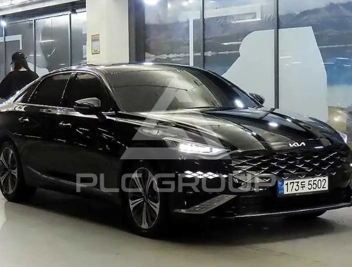 2022 KIA K8