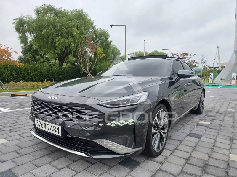 2022 KIA K8