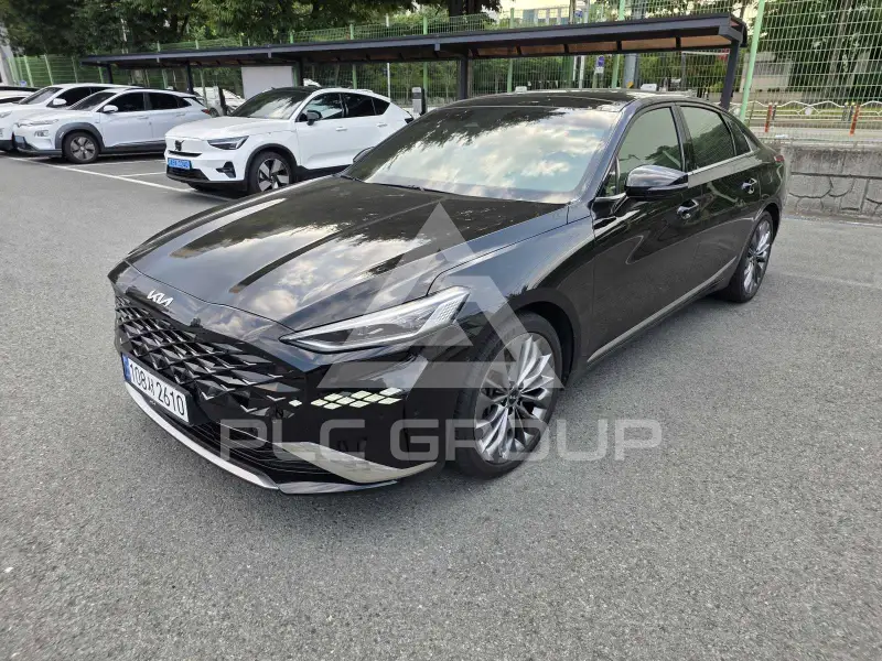 2022 KIA K8